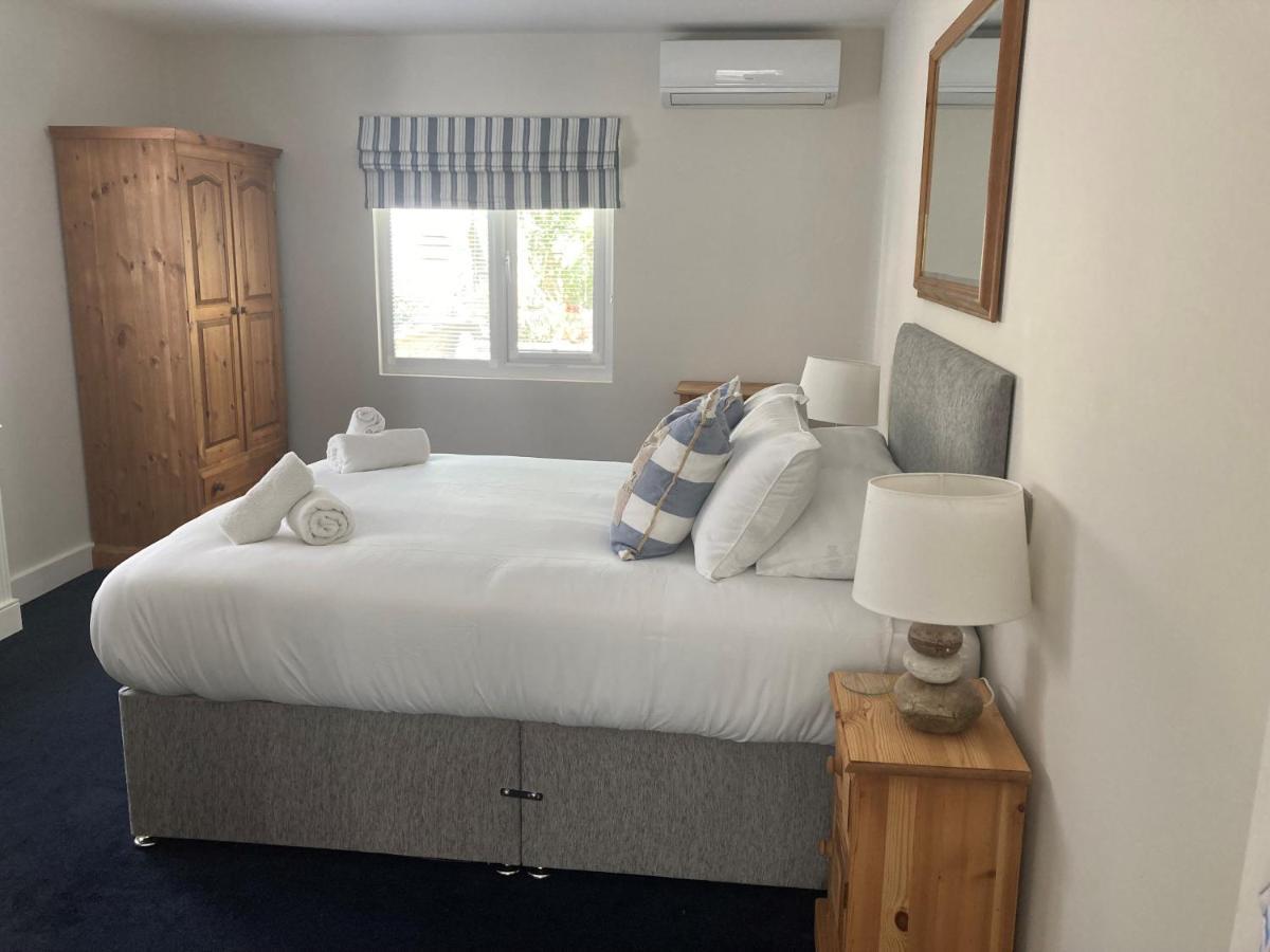 Gresham Apartment *